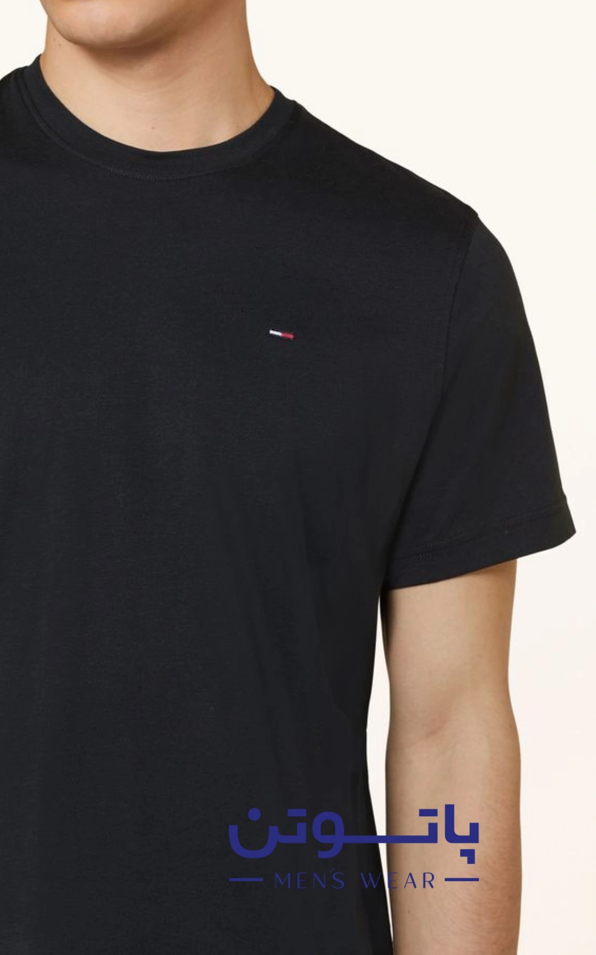 تیشرت یقه گرد مشکی تامی قواره باکسی